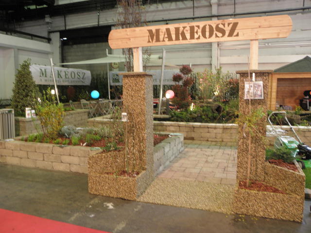Makeosz stand