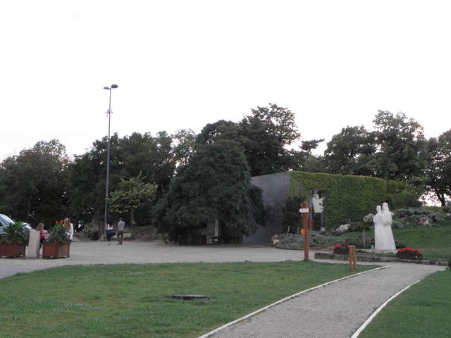 Tihanyi apátság parkja